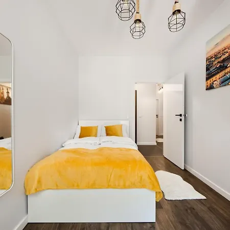 Cracow Masarska Premium